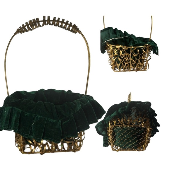 Festive Holiday Basket - 15” H x 9.5” L x 6”‎ D - Picture 1 of 6